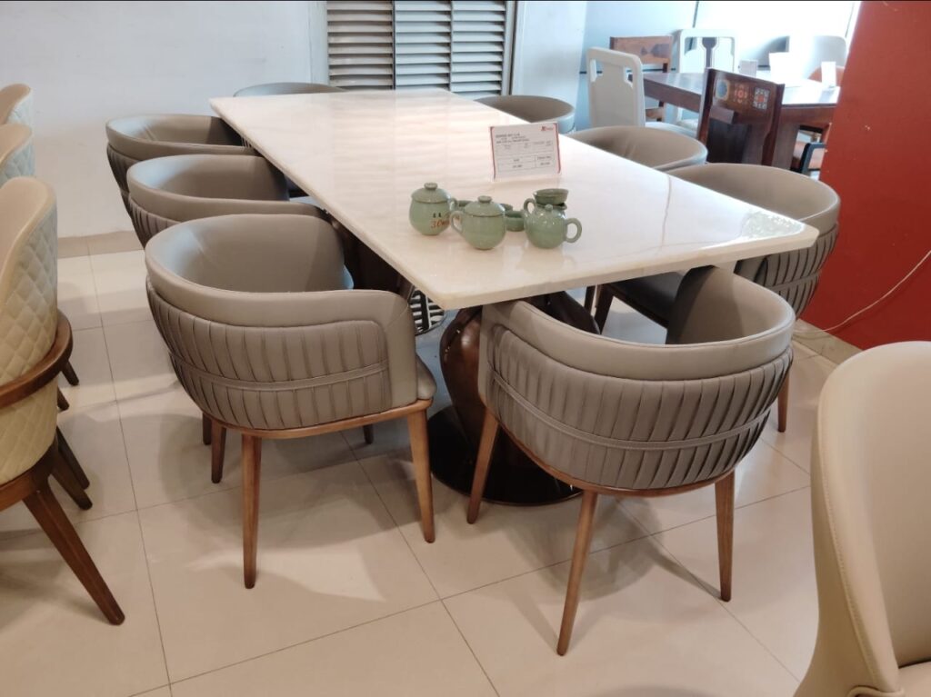 Home Centre Dining Set